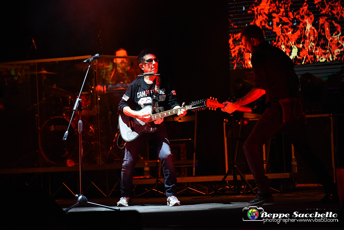 VBS_4100 - Concerto Edoardo Bennato - Peter Pan Rock 'n' Roll Tour.jpg